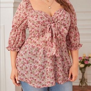 Plus Sweetheart Neck Tie Front Floral Print Blouse